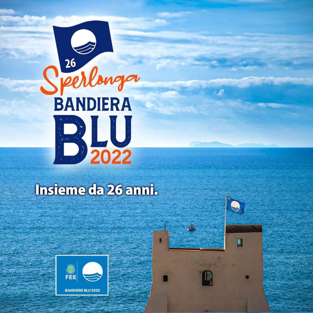 La Villa Fronte Spiaggia Bandiera Blu 斯佩隆加 外观 照片